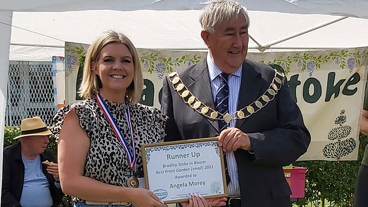 The Mayor and Bradley Stoke in Bloom Best Front Garden Competition winners 2021