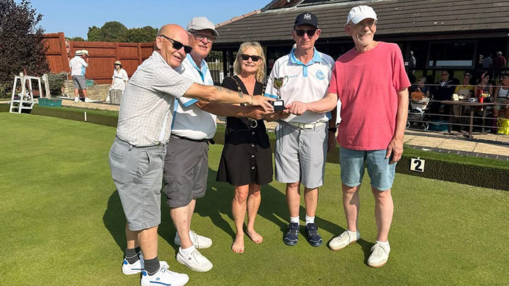 Photo of Mayor and councillors attending Bradley Stoke Bowls Club, Captain's Day on Saturday 16th August 2025