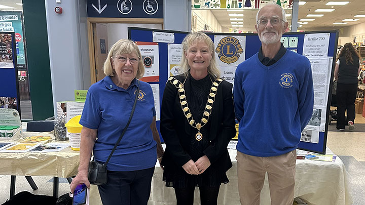 Photo of Mayor with Bristol Lions (in conjunction with Vision West of England and Guide Dogs for the Blind) – World Sight Day, Vision Awareness event – 11th October 2025