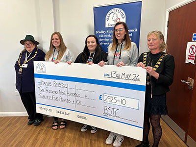 Photo of Mayor's Charity Cheque Presentation to Mamas Bristol